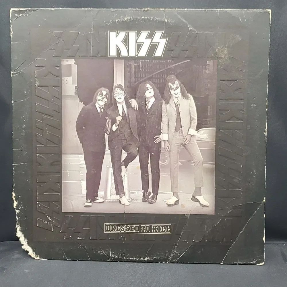 1975 Kiss Dressed to Kill LP Record Album Vinyl